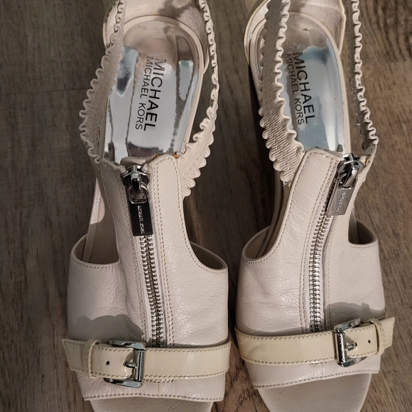 Michael Kors Cream Wedge Sandals - Picture 4 of 10